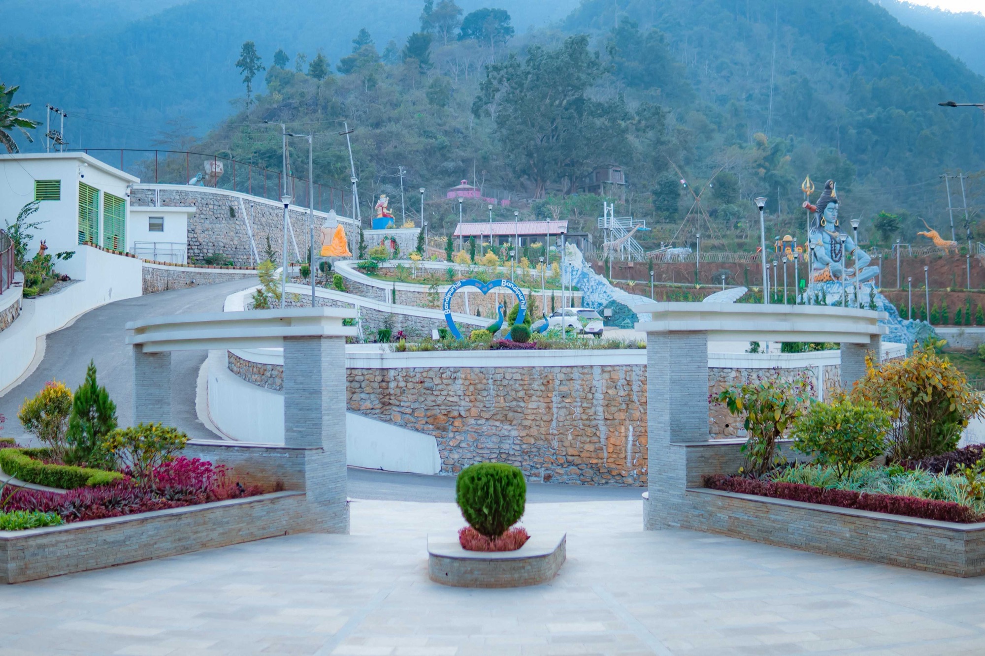 Green hilltop surroundings near Bandipur, central Nepal